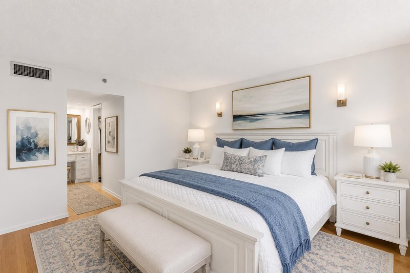 Spacious 2 BD, 2 BA condo overlooking the golf course in - photo 23