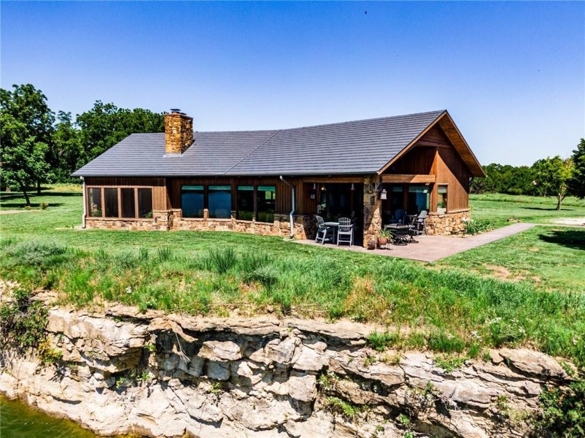 1473 2320 North Dakota Street, Iola, KS 66749, 5056184