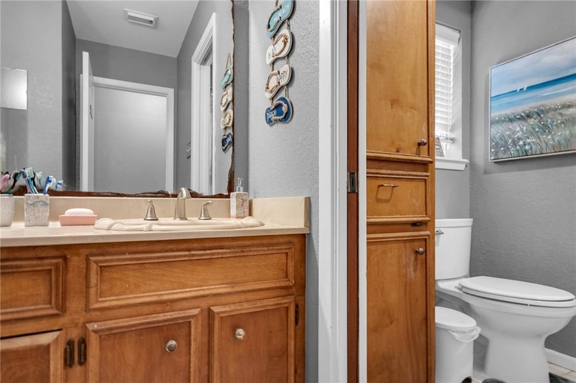Welcome to this well-maintained 4-bedroom, 2-bath home in the - photo 26