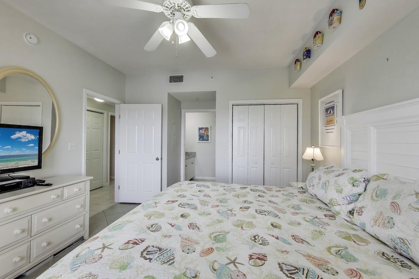 Enjoy your coastal dream in this stunning 2-bed, 2 bath condo at - photo 10