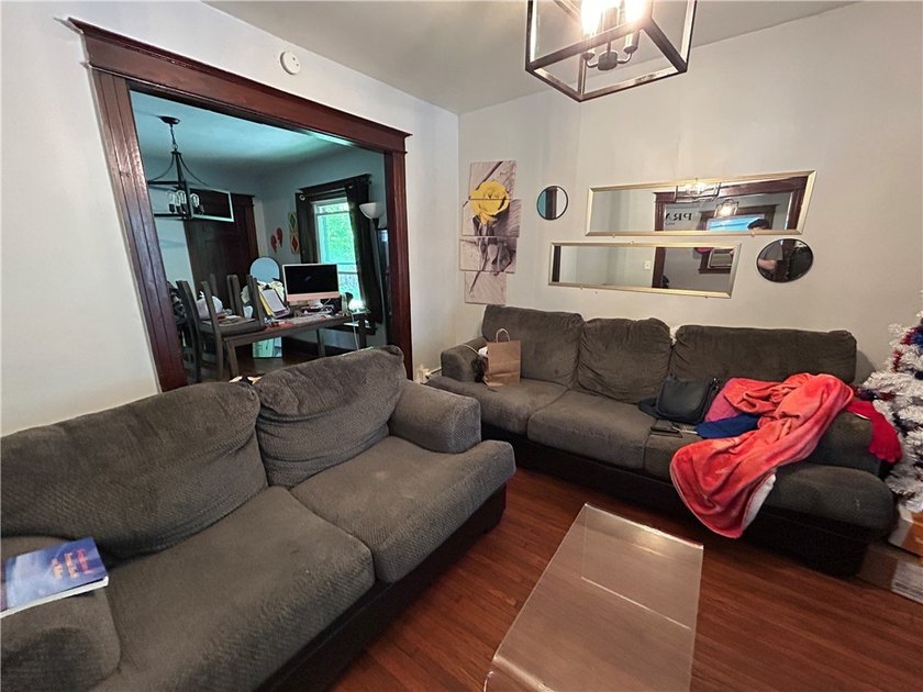Investment Opportunity! Tenant-occupied 3-bedroom, 1-bath home - photo 9