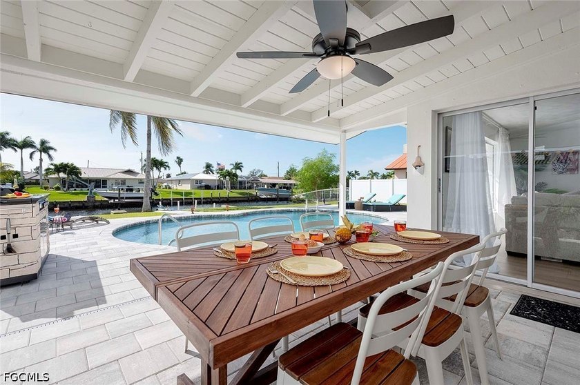 Nestled in the highly sought-after Yacht Club Area of Cape Coral - photo 22