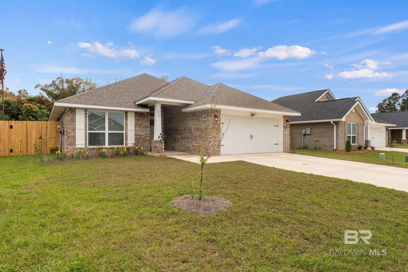 Beautiful beaches are in your near future! Located just 20 - photo 2
