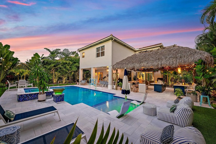 Welcome to refined luxury in this exceptional San Marco model - photo 42