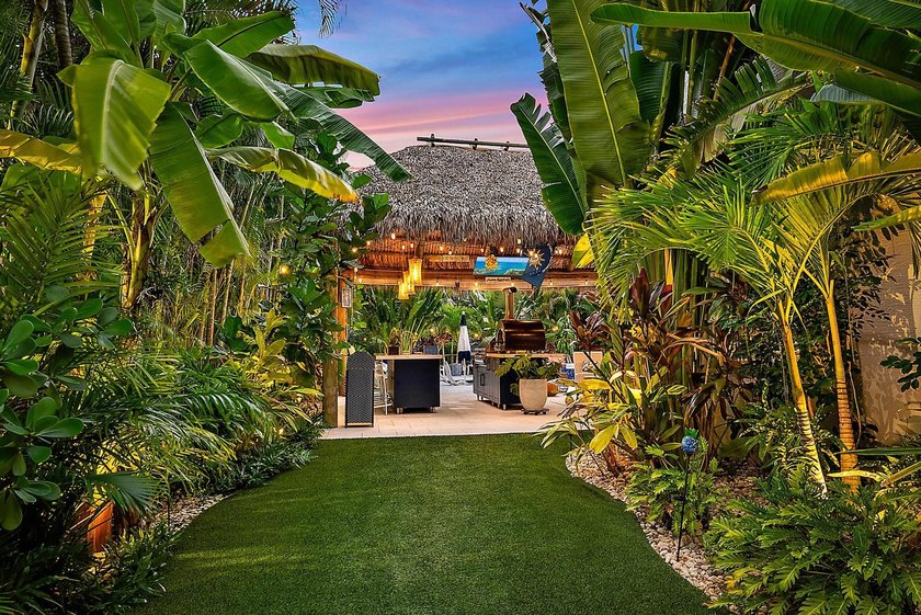 Welcome to refined luxury in this exceptional San Marco model - photo 46