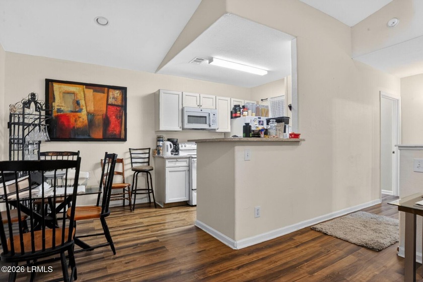 Located in the gated Plantation Point community, this - photo 9