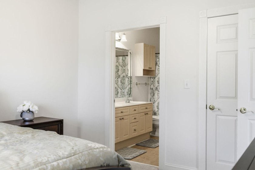 Discover the ultimate blend of fairway serenity and coastal - photo 21