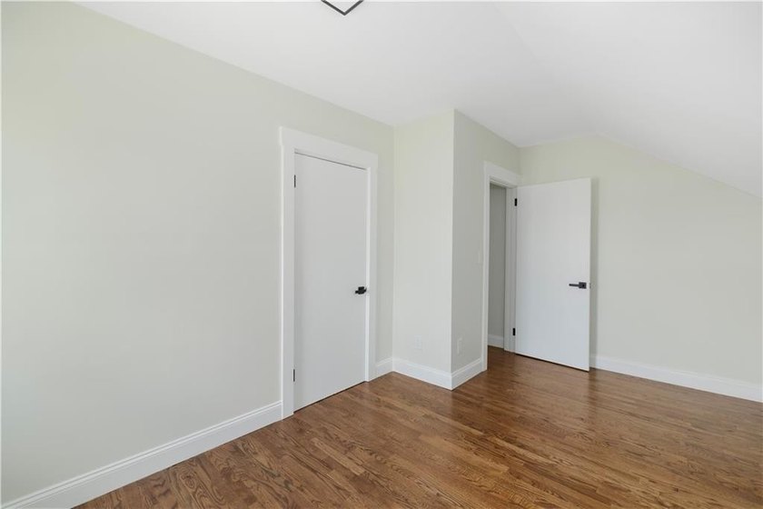 Welcome to your dream home at 2 Birch Street, a charming and - photo 30