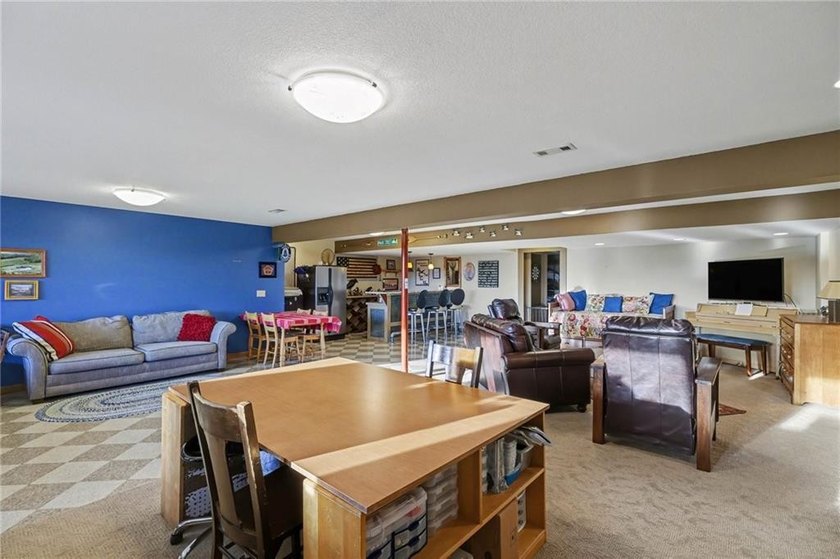 Tucked away on 23 breathtaking acres, this 3,162 sq. ft - photo 12