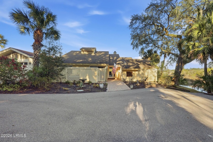 Sunrise marsh views. Single-level living. Iconic Lowcountry - photo 7