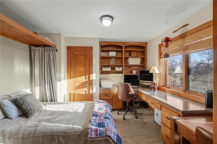 Tucked away on 23 breathtaking acres, this 3,162 sq. ft - photo 32