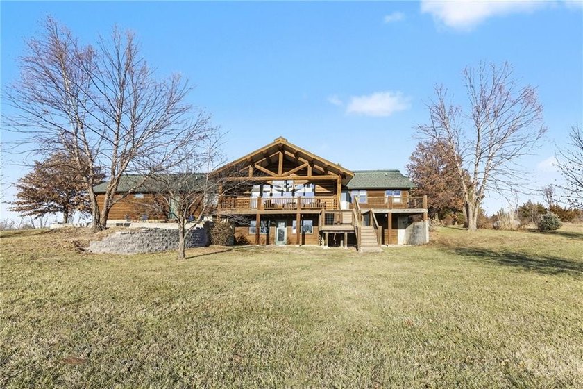 Tucked away on 23 breathtaking acres, this 3,162 sq. ft - photo 38