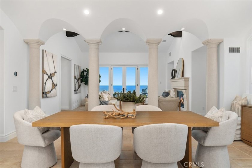 Perched at the highest point in Crystal Cove, 14 Rockshore Bluff - photo 46