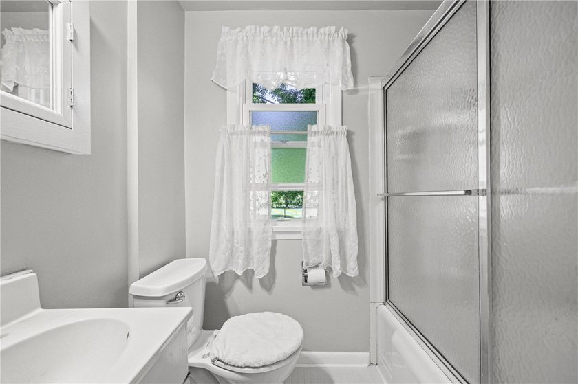 Just Listed! Welcome home to this charming 4-bedroom Cape Cod - photo 22