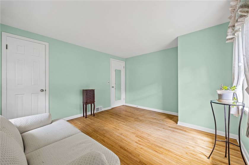 Just Listed! Welcome home to this charming 4-bedroom Cape Cod - photo 31