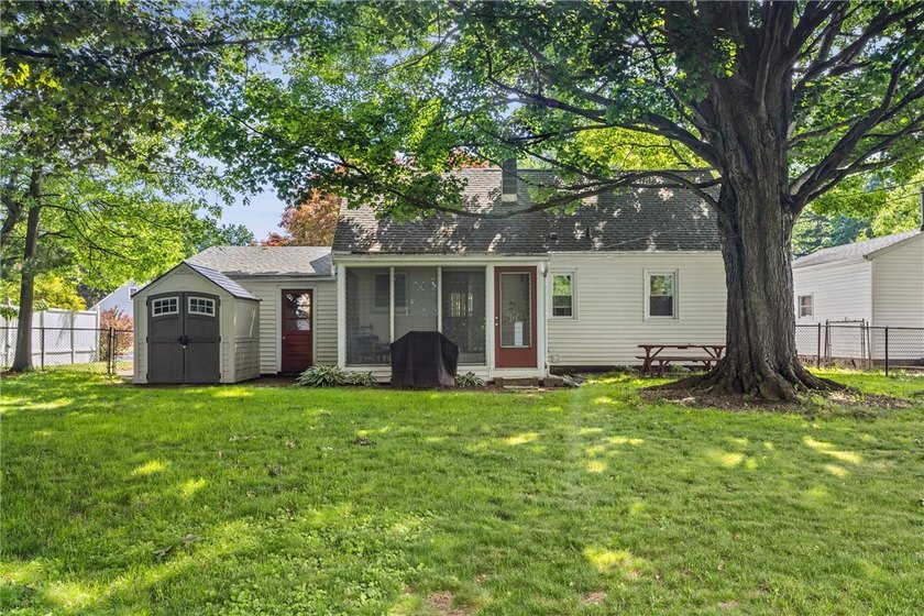 Just Listed! Welcome home to this charming 4-bedroom Cape Cod - photo 38