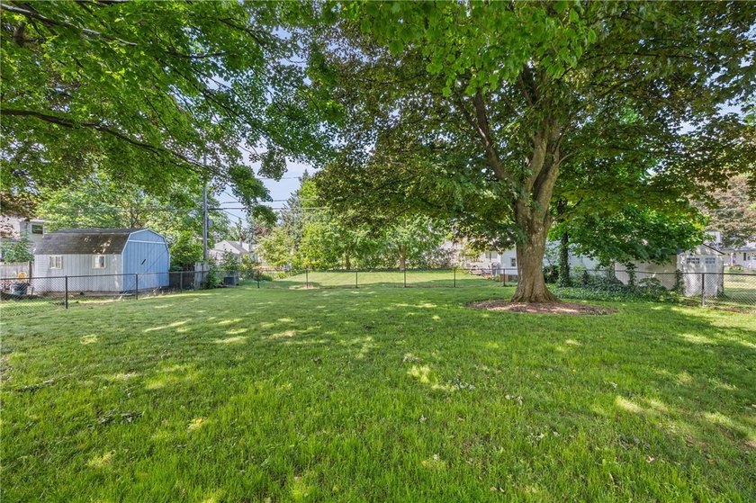 Just Listed! Welcome home to this charming 4-bedroom Cape Cod - photo 42