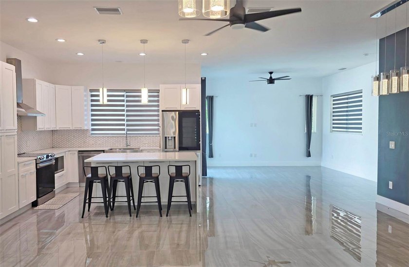 BEST VALUE WATERFRONT Lifestyle on a Premium Canal in Hidden - photo 5