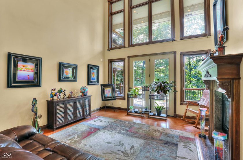 Discover luxury &amp; privacy in this exquisite executive home. This - photo 12