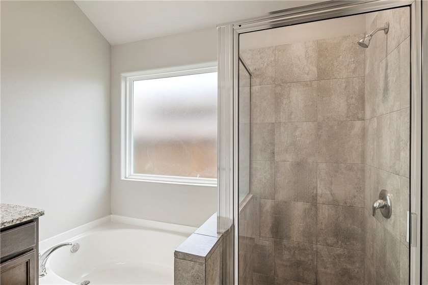 Welcome to 2218 Spoonbill, a move-in ready gem on the desirable - photo 16