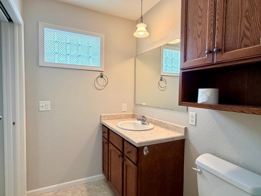 Enjoy the perfect blend of comfort, convenience, and - photo 24