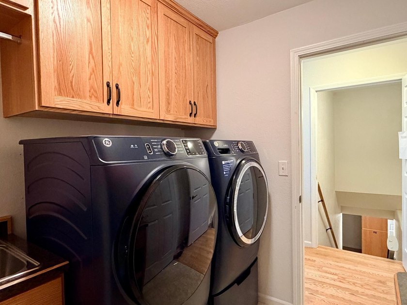 Enjoy the perfect blend of comfort, convenience, and - photo 31