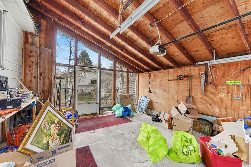 The perfect year-round residence, vacation getaway, or - photo 26
