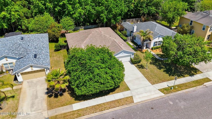 PRICE REDUCED!! Move right into this beautifully maintained - photo 46