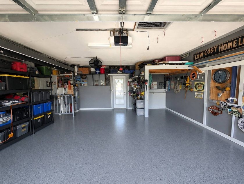 Welcome to your Florida dream home! Located in the highly - photo 3