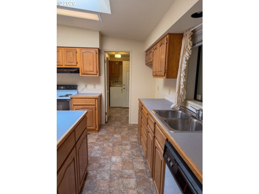 Located in the highly sought-after Florentine Estates 55+ - photo 7