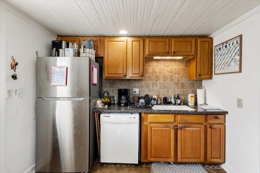 2209 W Main St - photo 20