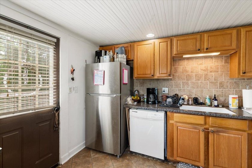 2209 W Main St - photo 21