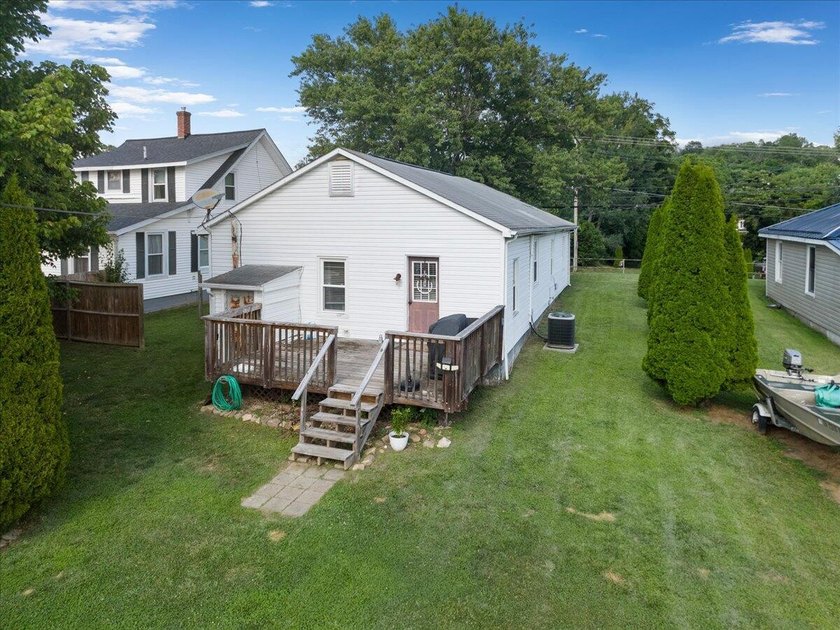 2209 W Main St - photo 38