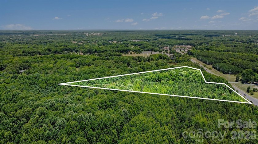 Rare opportunity to own approximately 4.37 acres in one of Union - photo 2