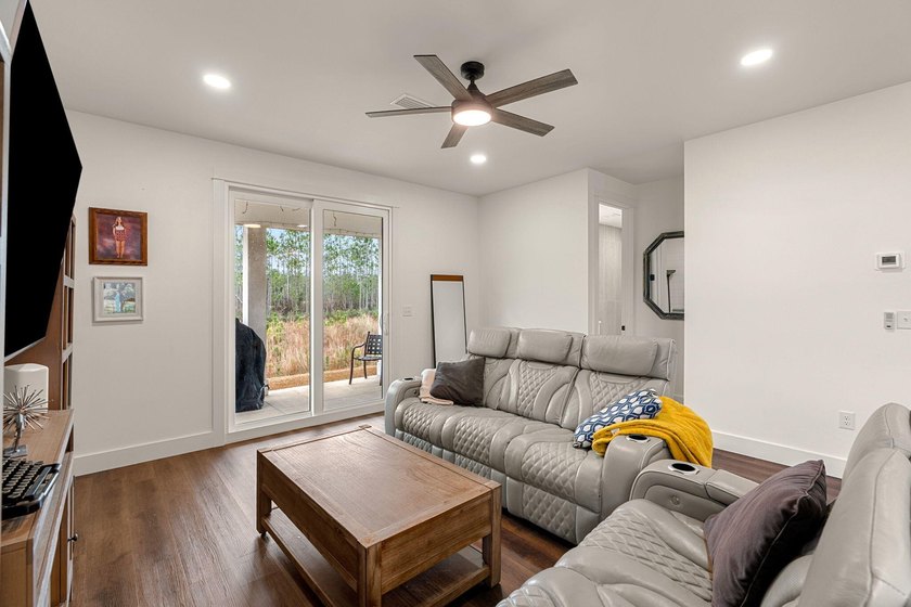 PRICED TO SELL!! CLOSEST FREEPORT COMMUNITY TO THE 30a - photo 9