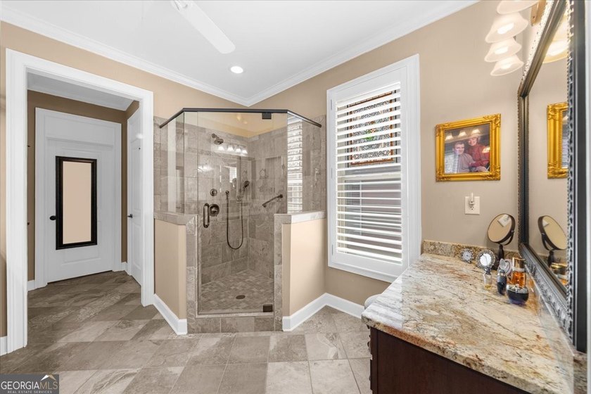 This exquisite 3-bedroom Spruce model home with exceptional - photo 44