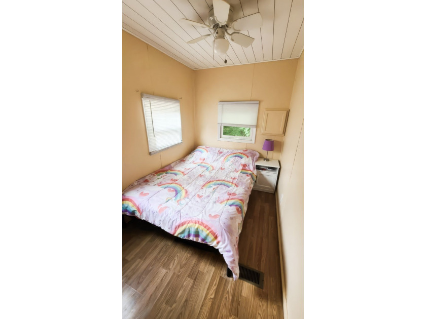 Great location, 0.2 miles from the pool. Newly Redone, 2BR - photo 5