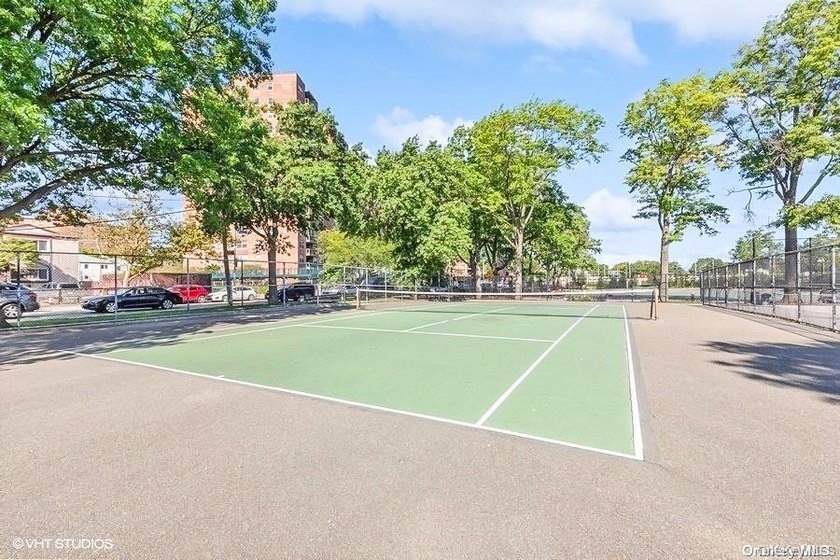 1 Bedroom Apartment for Sale in Forest Hills NY - Fully - photo 11