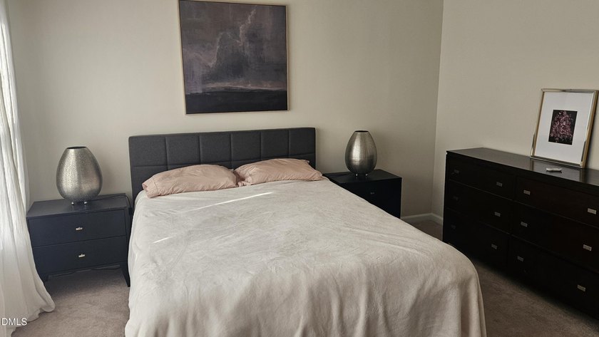 Lakefront 3 Bedroom townhome in a very nice quiet neighborhood - photo 13