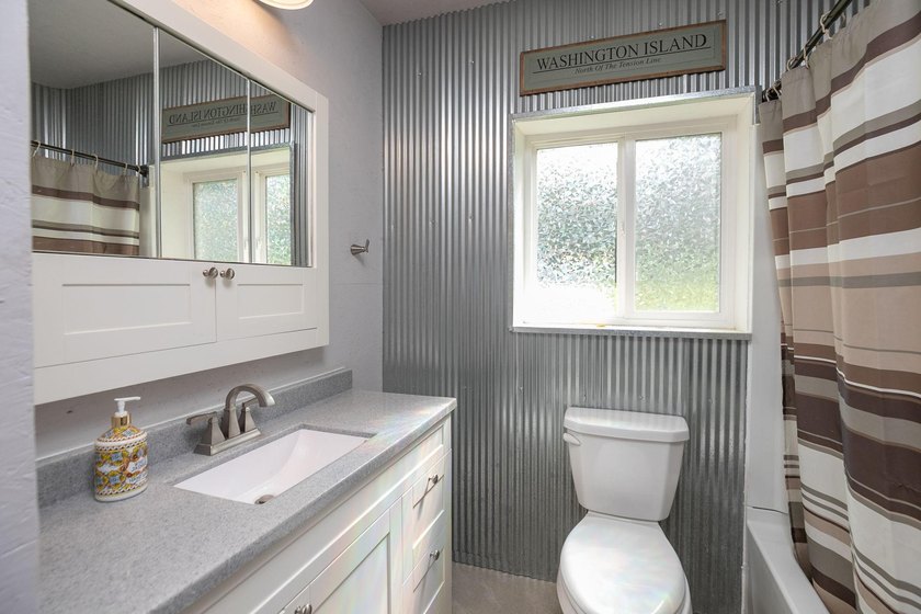 Nestled deep within 60 acres of pristine woodland just 15 - photo 24