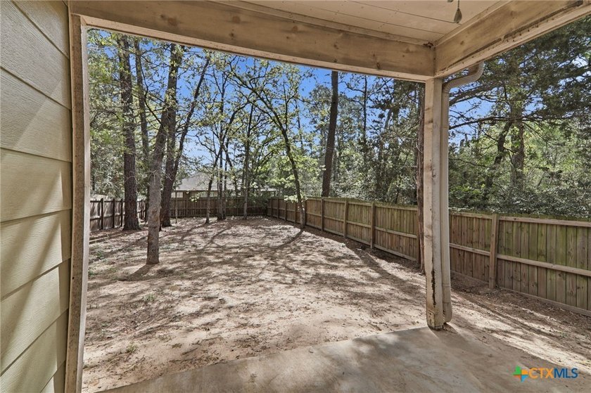This is a rare opportunity to own an income-producing duplex in - photo 22