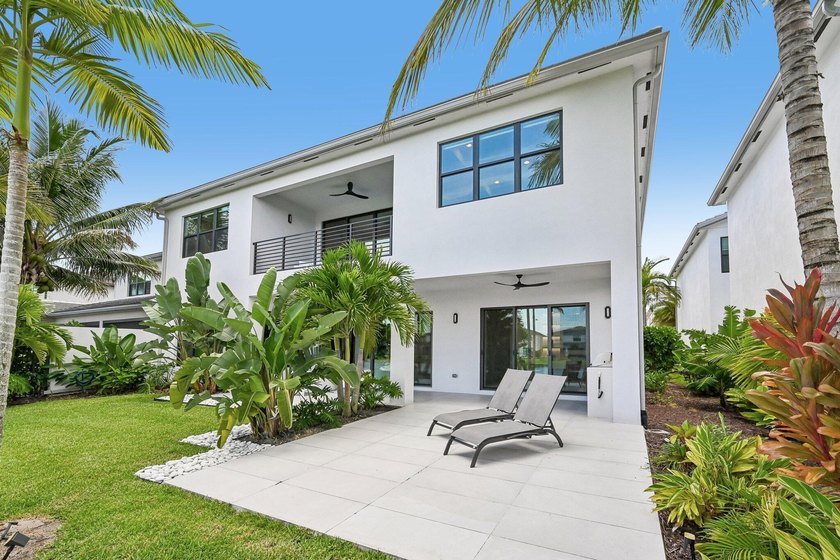 Welcome to this spectacular residence in the Lotus community of - photo 40