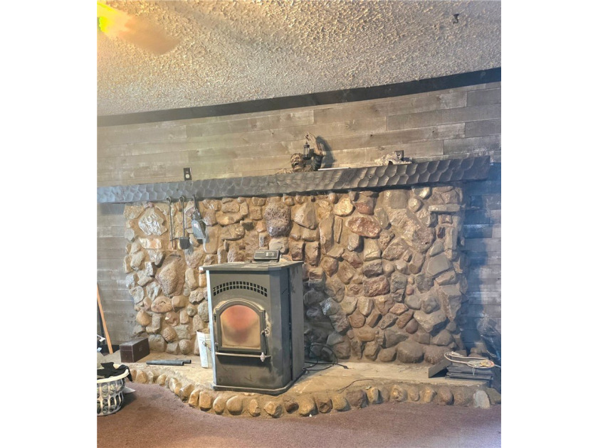 Discover this well maintained two-story home featuring four - photo 5