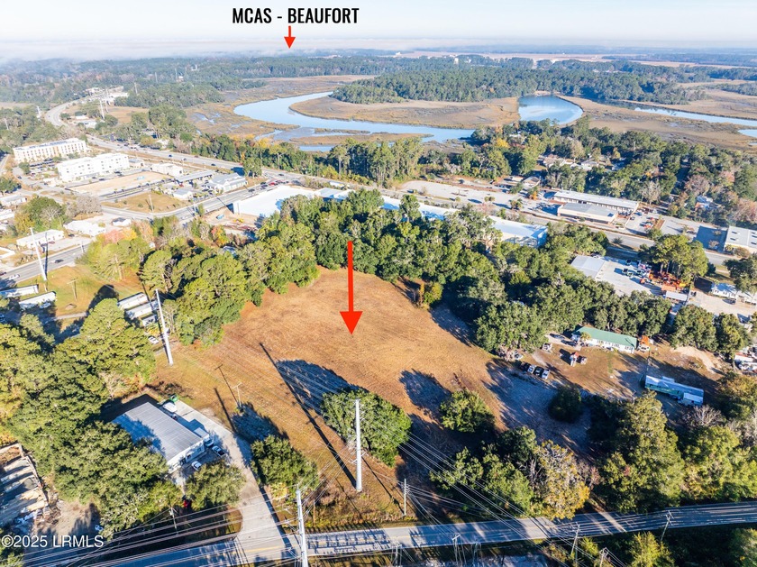 RARE DOUBLE PARCEL OPPORTUNITY: Prime 4.46 Acres in Beaufort - photo 4