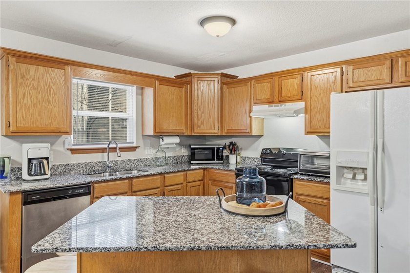 Exceptional Investment Opportunity! Offered together, 2252, 2254 - photo 22