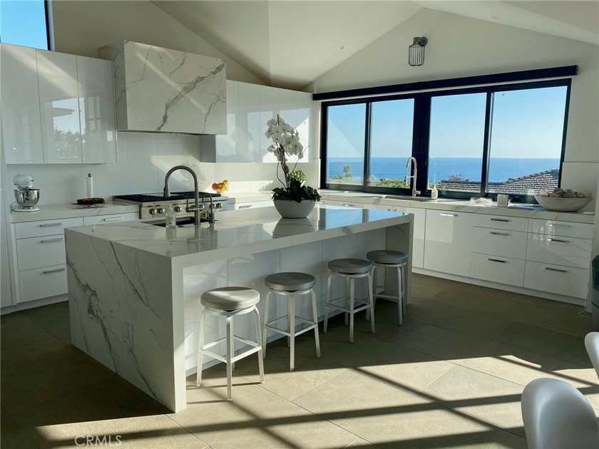 This exceptional custom-built home, completed in 2020, is now - photo 7