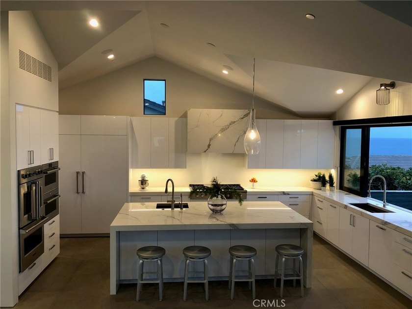 This exceptional custom-built home, completed in 2020, is now - photo 9