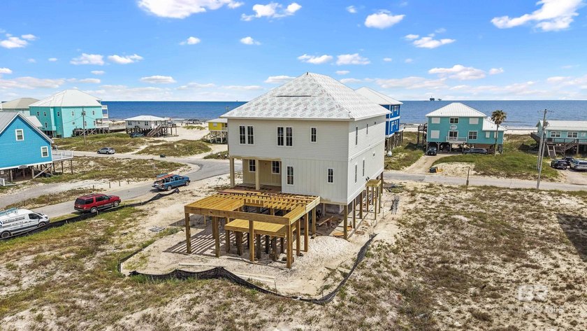 New construction coastal retreat offering approximately 4,006 - photo 11