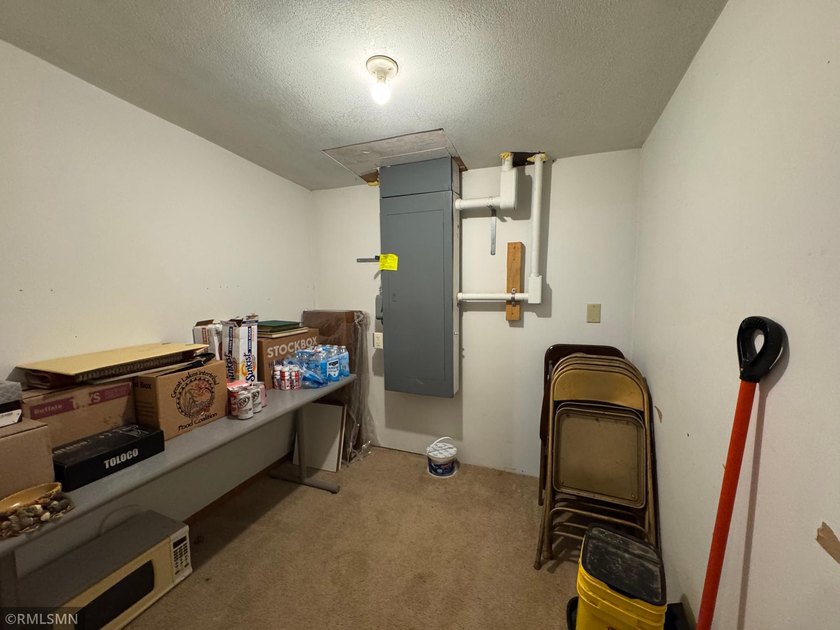 Endless Opportunities with Commercial &amp; Residential Multi-Zoned - photo 13