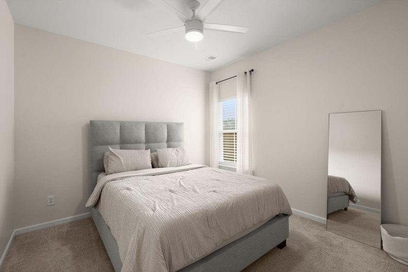 **Sellers offering $5k towards buyers closing costs!!* Why wait - photo 32